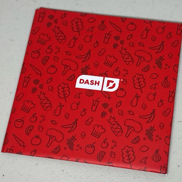 New In Box, Dash Light Blue Snowman mini waffle maker - Picture 8 of 8